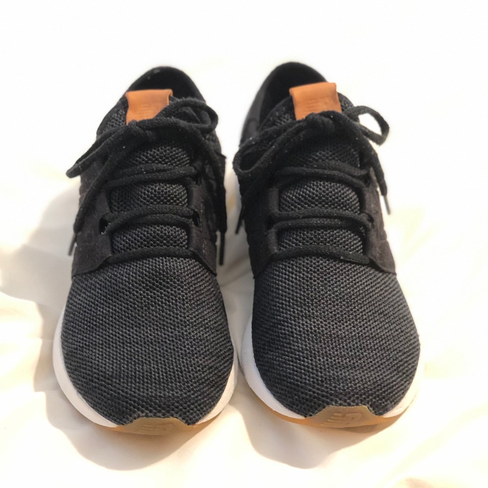 New Balance Cruz Black Athletic Running Shoe Sz 7